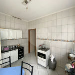 Casa Térrea com 2 dormitórios.