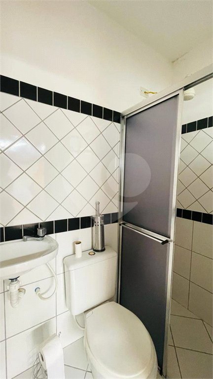 CASA A VENDA NA CIDADE SALVADOR COM 150M², 2 DORMITÓRIOS, 1 BANHEIRO, 2 VAGAS, JACAREI/SP.