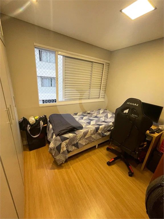 Apartamento com 70m², 3 dormitórios, 1 suíte, 1 vaga, à venda na Vila Guilherme.