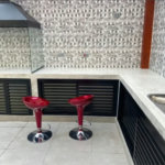 Casa à venda com 3 quartos, sendo 1 suíte,  no condomínio Villas de São Francisco I, São Paulo - SP