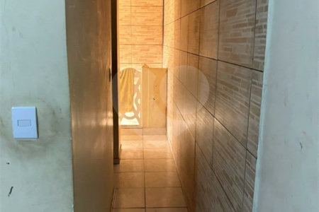 Casa com 300m², 5 quartos (3 suítes), 3 garagens, à venda em Itaquera