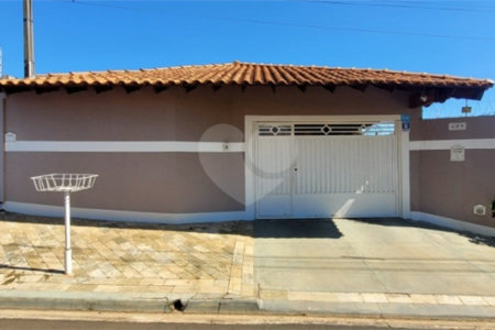 Casa a venda no Itamaraty