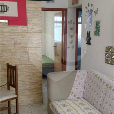 Oportunidade na Mooca: Apartamento a 370m do Metrô com Baixo Condomínio!