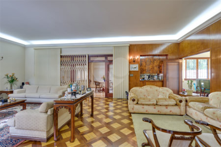 Casa Térrea à venda com 4 quartos, sendo 2 suítes, em Alto da Boa Vista, São Paulo, SP