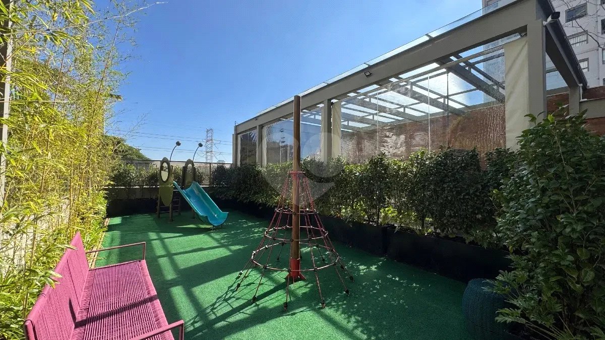 Apartamento para venda em Campo Belo com 3 quartos, sendo 3 suítes, 136m²