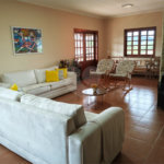 Casa à venda com 4 quartos, sendo 2 suítes,  em Country Residencial Felix, Bom Jesus dos Perdões, SP