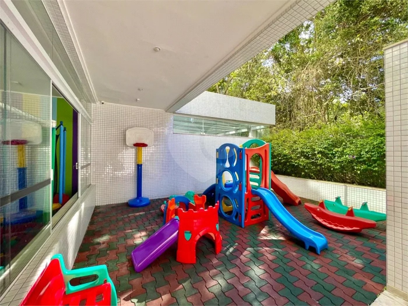 Apartamento à venda com 3 suítes em Riviera de São Lourenço, Bertioga, SP