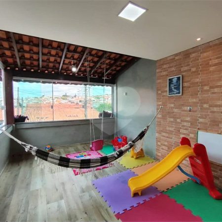 LINDO SOBRADO À VENDA NA VILA LAVÍNIA – MOGI DAS CRUZES
