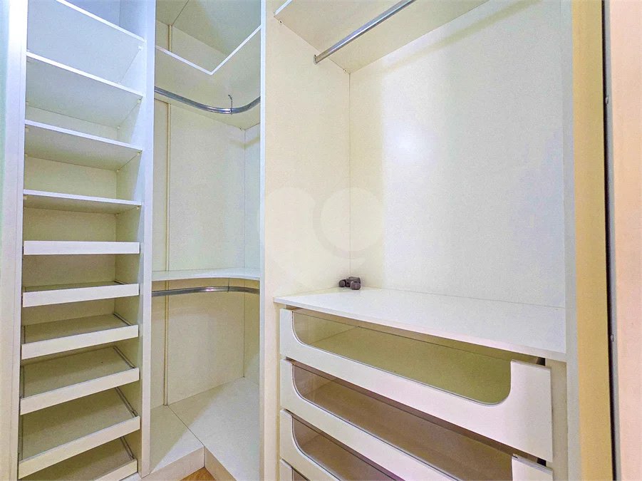 Casa em condomínio no Tucuruvi, 3 dormitórios, 1 suíte, 3 banheiros, 2 vagas e lazer com churrasqueira no condomínio