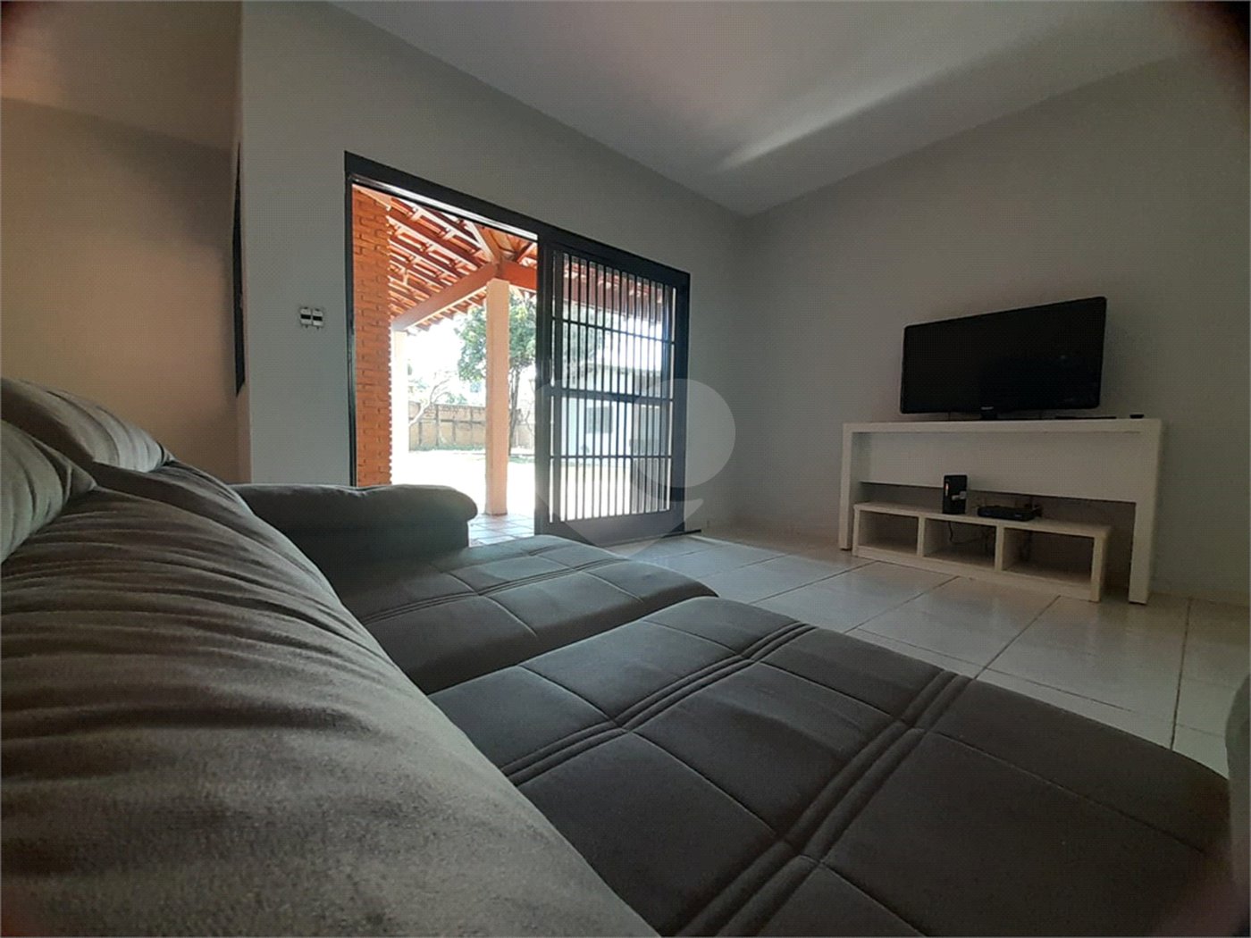 Casa de Alto Padrão à Venda e Locação no Parque Santa Mônica - São Carlos