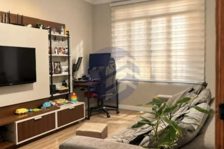 Casa à venda com 3 quartos, sendo 1 suíte, em Jardim Esmeralda, São Paulo - SP