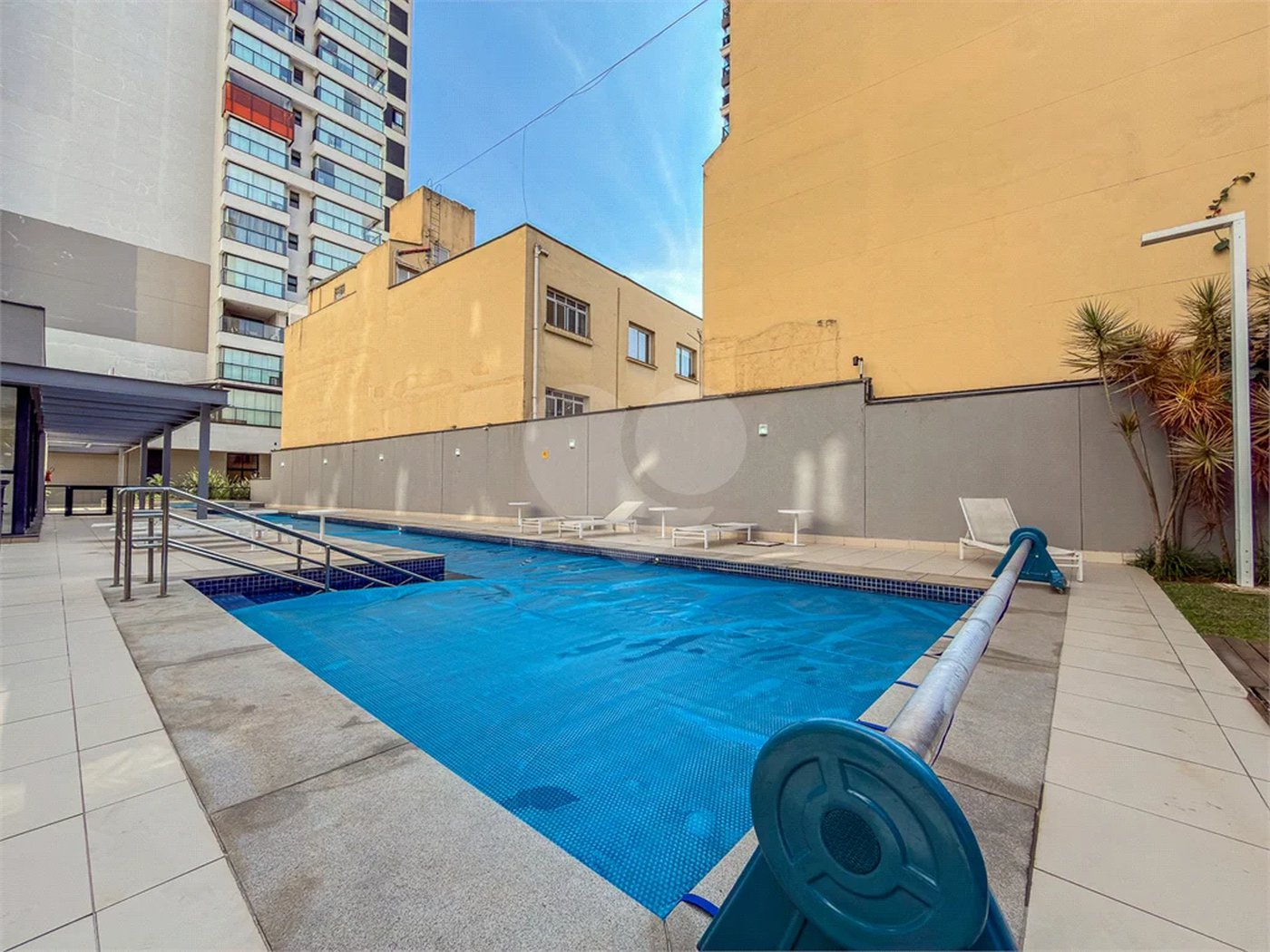 Studio novo com 33m² e vaga na garagem na região da Aclimação em São Paulo - SP.