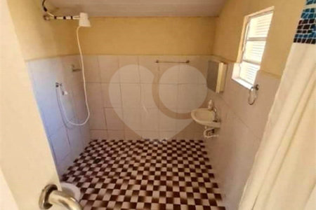Casa térrea na Vila Lutfalla