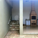 Belíssima casa no bairro Vila Rezende