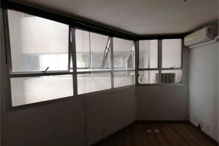 SALA COMERCIAL 40m2 VENDA/LOCAÇÃO NO CENTRO DE CAMPINAS