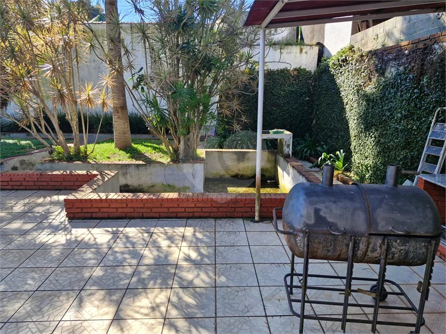 EXCELENTE RESIDÊNCIA À VENDA NO CONDOMÍNIO COLINAS VERDES – ARUJÁ/SP