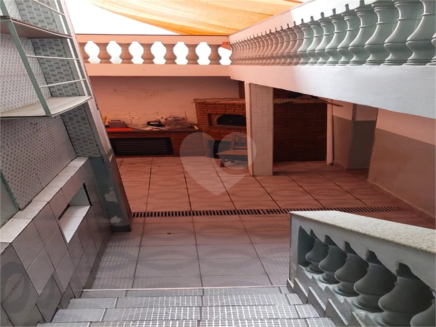 Casa com dois pavimentos na Barra Funda: