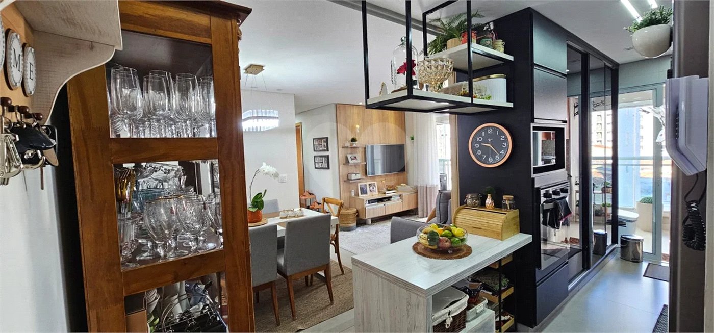 Apartamento com 3 quartos, sendo 2 suítes no bairro São Dimas em Piracicaba