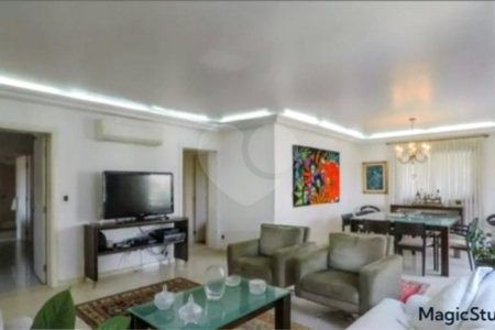Apartamento com 187m² , 4 dormitórios , sendo 1 suíte , 3 vagas , para locação na Vila Mariana.