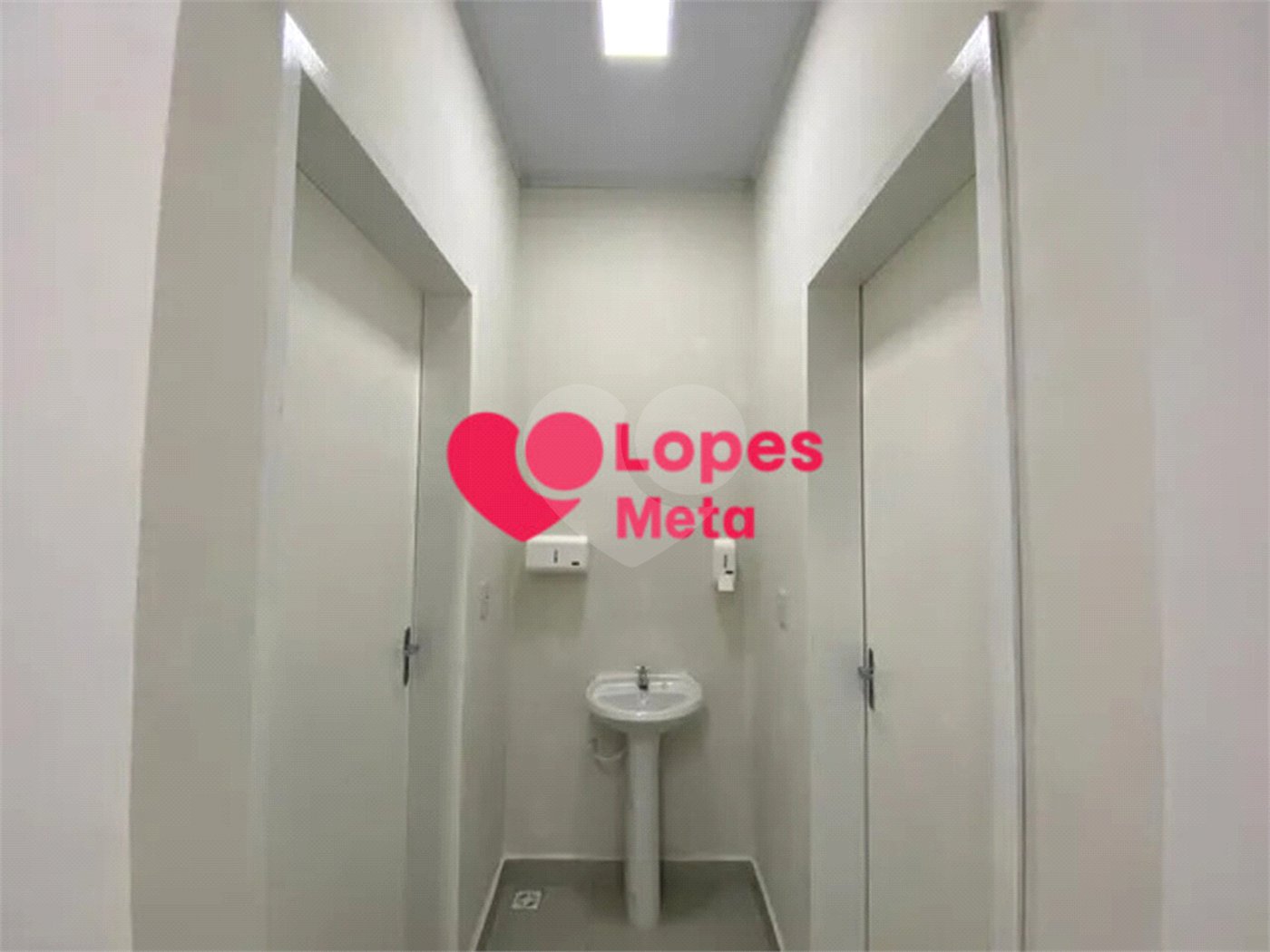 ALUGO PONTO COMERCIAL, AVENIDA 23 DE MAIO, BAIRRO VILA MARIA ARÉA SALÃO 95M²