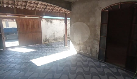 Casa à venda com 2 quartos, sendo 1 suíte, no condomínio River Plate, Rio de Janeiro - RJ