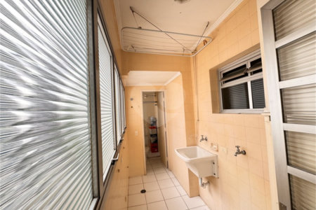 Apartamento Moema – 3 Dormitórios - Ar Condicionado - 80 mts², 2 Vagas