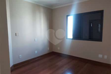 APARTAMENTO PARA LOCAÇÃO NA VILA LEOPOLDINA COM 03 DORM 1 SUITE E 02 VAGAS DE GARAGEM