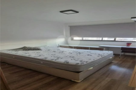 Studio Mobiliado no Alto do Ipiranga – Andar Alto e Vaga para Moto