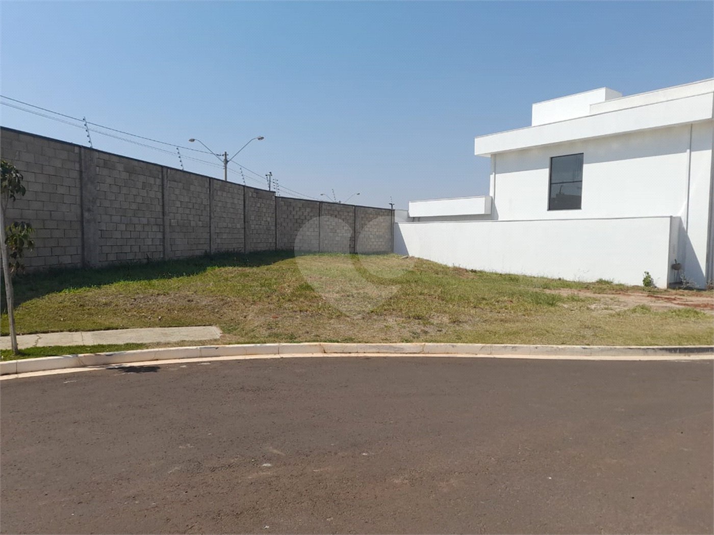 Lote de 298 m² à Venda no Condomínio Fechado Monte das Araucárias - São Carlos