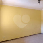 Apartamento no Condomínio Joan Miro .