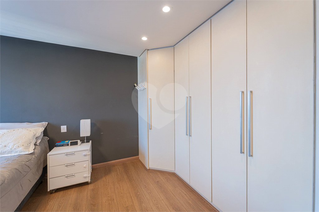 Apartamento à venda com 3 quartos, sendo 1 suíte,  em Vila Mascote, São Paulo, SP