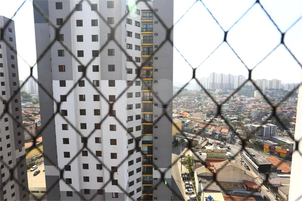 Cobertura Espaçosa, cheia de conforto e aconchego.