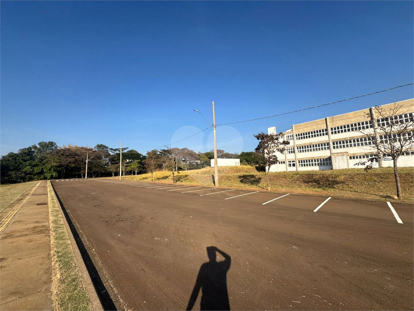 Terreno comercial de 1.685m2 á venda, em Parque Tecnológico Damha II.