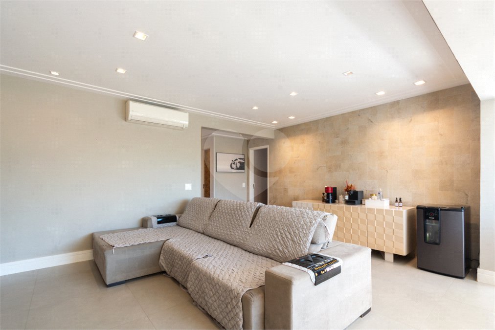 Apartamento à venda com 4 quartos, sendo 2 suítes, em Brooklin, São Paulo, SP