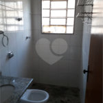 Sobrado com 3 Quartos e 3 banheiros à Venda, 180 m² por R$ 680.000