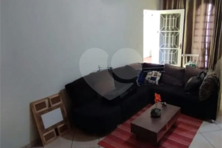 Casa térrea para venda no bairro Vila Carmem