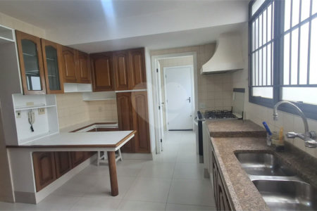 Apartamento para alugar com 4 quartos, sendo 3 suítes,  em Brooklin, São Paulo, SP