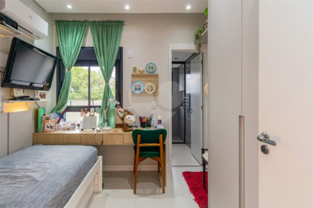 Apartamento 3 suítes 4 vagas 318m² a venda na Vila Sofia - São Paulo