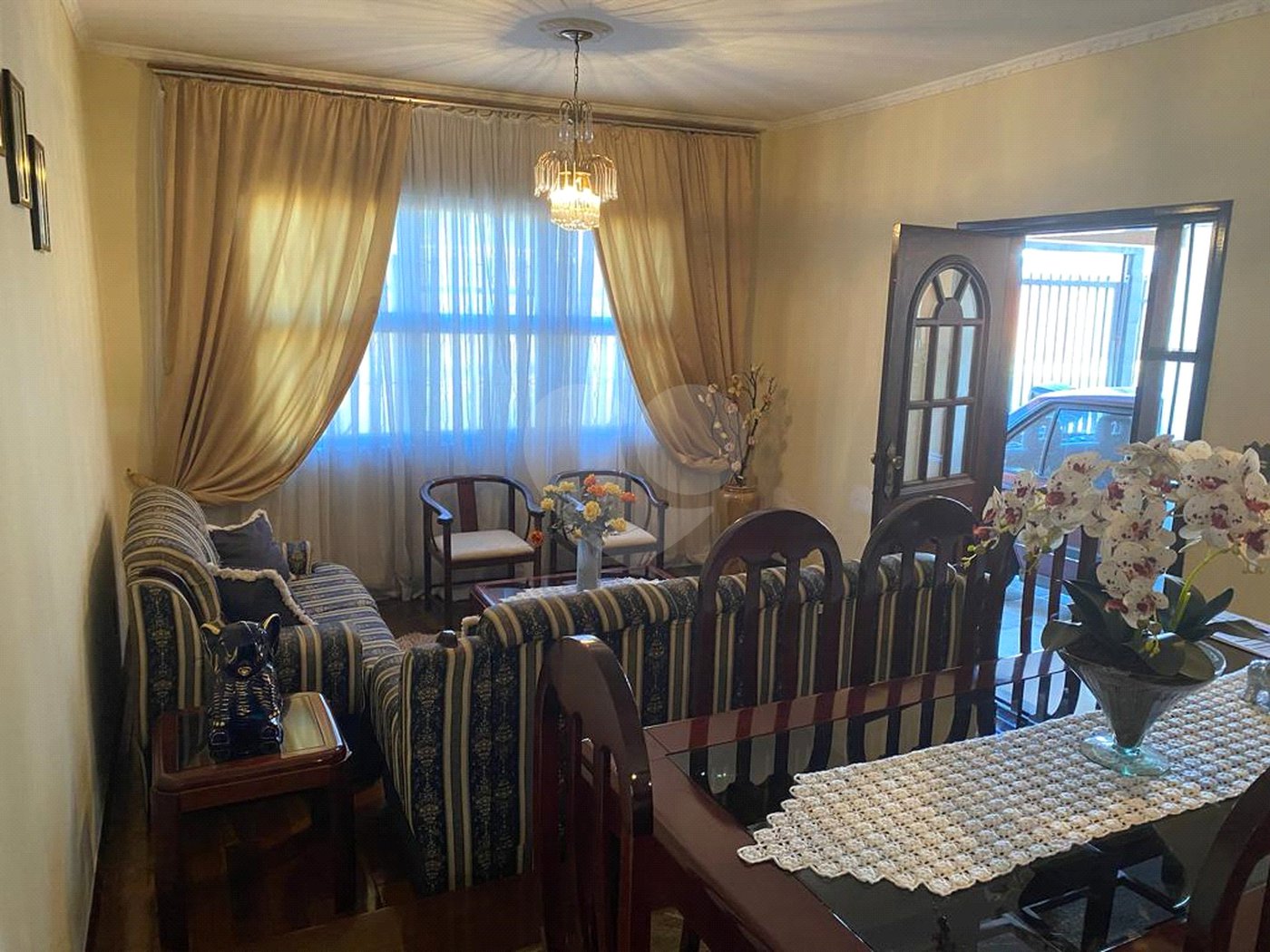 Vende-se excelente casa térrea próximo ao Estadio do Zuzão