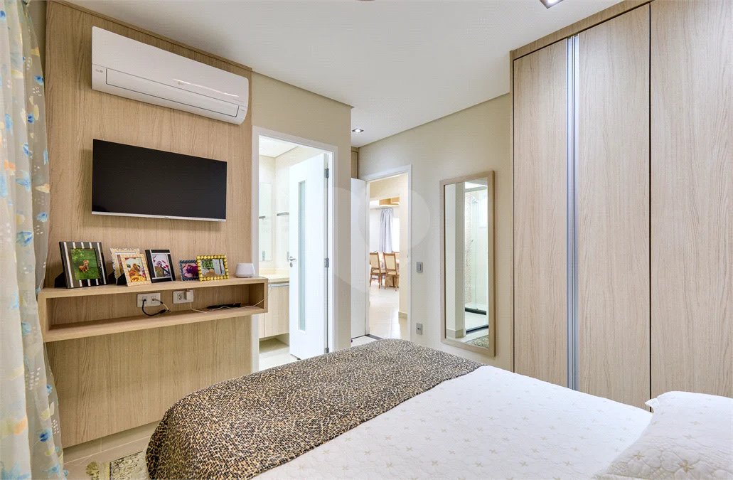 Apartamento à venda com 3 suítes em Jardim Marajoara, São Paulo, SP