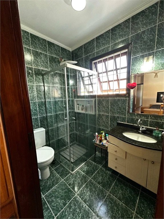 Sobrado à venda com 3 quartos, sendo 1 suíte, em Jardim Monte Kemel, São Paulo, SP
