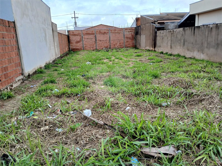 Terreno á venda no Jardim Embaré