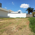 Terreno para venda no condomínio de alto padrão DAMHA II
