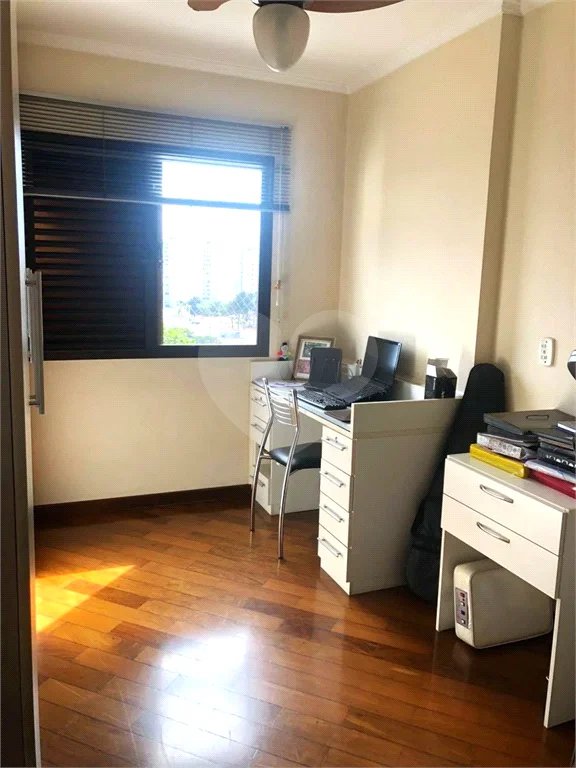 Apartamento · 125m² · 3 quartos · 2 vagas