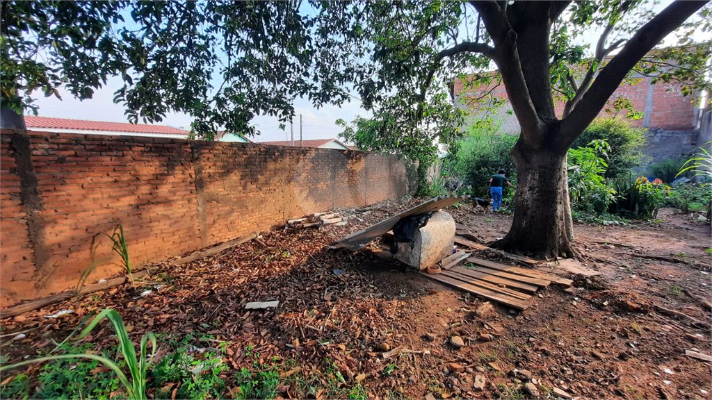Terreno no Jardim Beatriz.