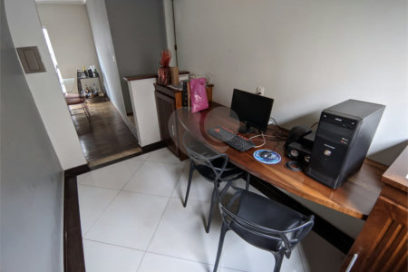 Casa com 3 dormitórios no Jardim Nova Santa Paula