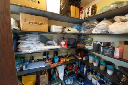 Sobrado à venda com 5 quartos, sendo 1 suíte,  em Terra Nobre, Louveira, SP
