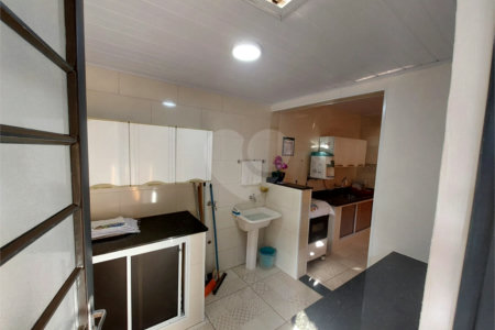 Casa a venda na Vila Prado