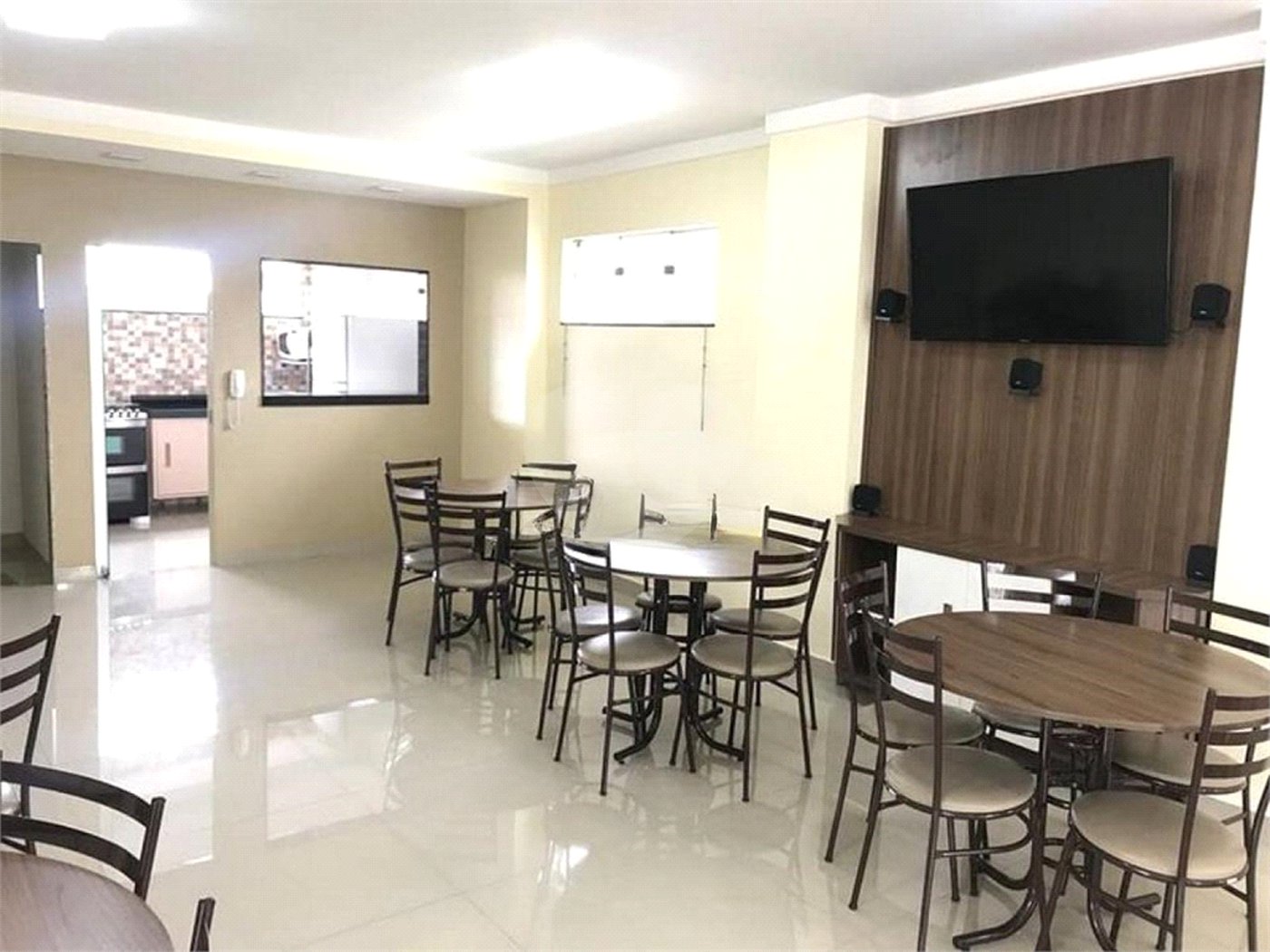 Apartamento à venda com 3 quartos, sendo 1 suíte,  em Santana, São Paulo, SP