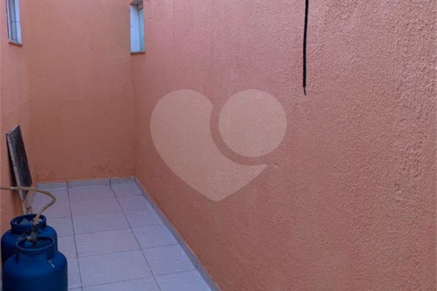 Casa à venda no bairro Santa Rosa (Ypês), Piracicaba-SP.